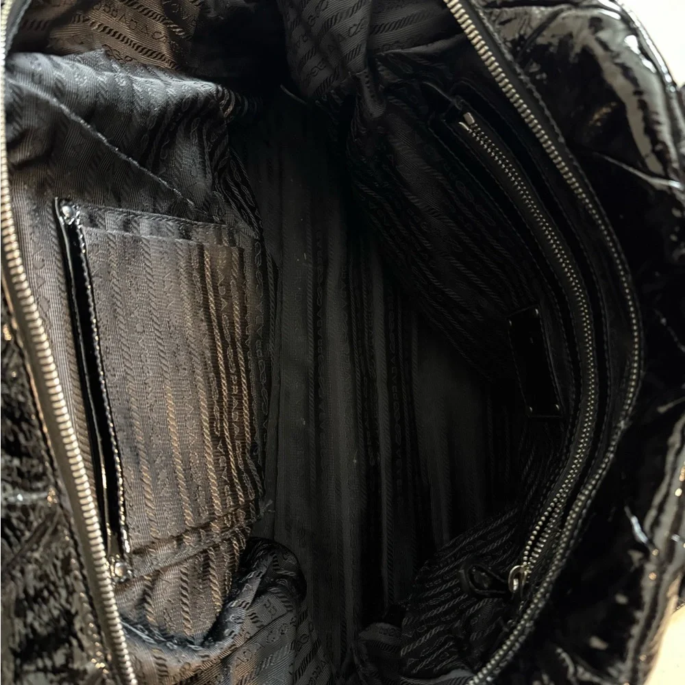 Vintage Prada Black Patent Leather Quilted Shoulder Bag Large - Picture 4 of 8